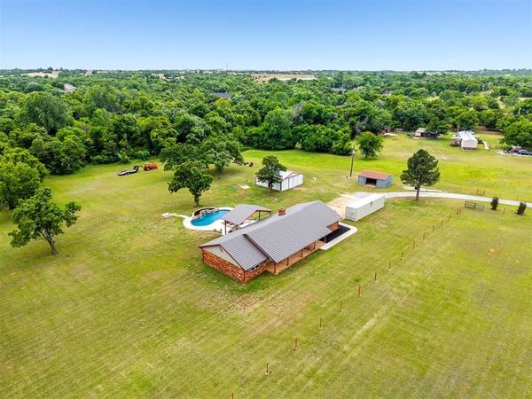2231 County Road 1247 , Blanchard, OK 73010