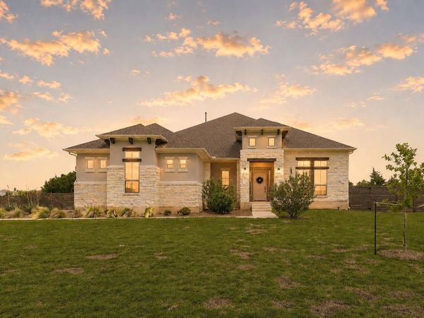 1937 Halflinger LN, Leander, TX 78641