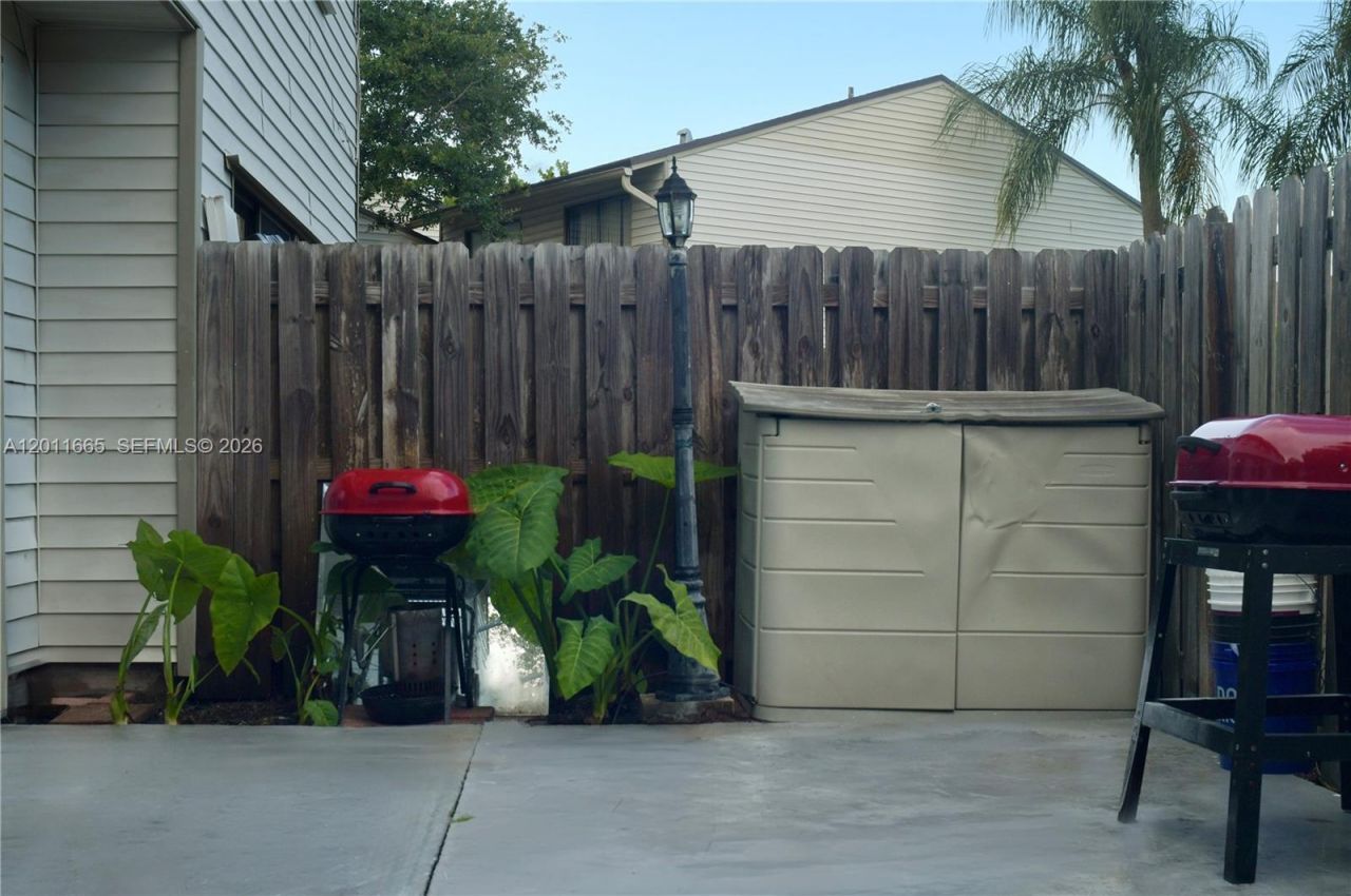 3534 NW 98th Ter , Sunrise, FL 33351 Photo