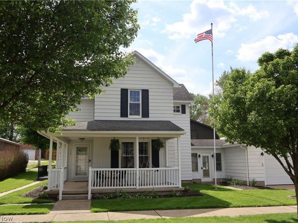 118 2nd Avenue NW, Beach City, OH 44608