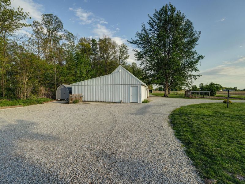 7603 Martin Road, Bradford, OH 45308 Photo 11
