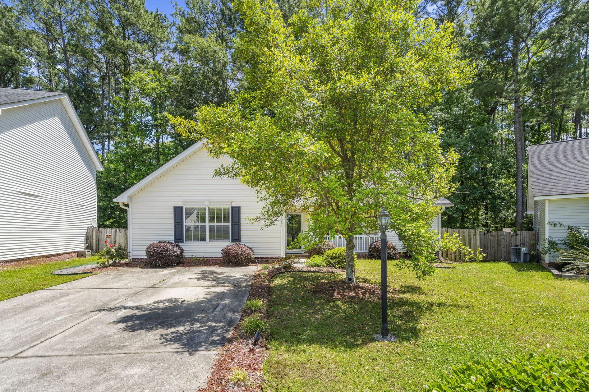511 Stratton Court Photo 5