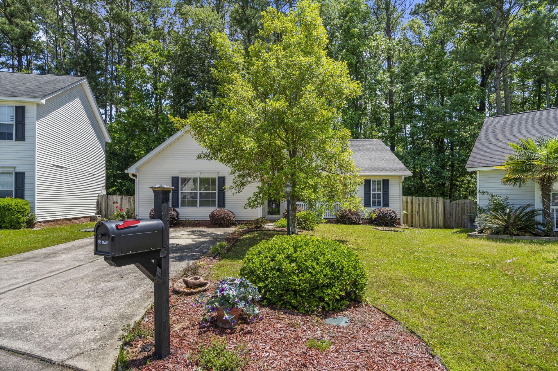 511 Stratton Court Photo 7