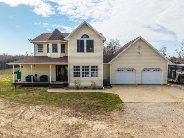 33992 Garrett Road, Richland, MO 65556