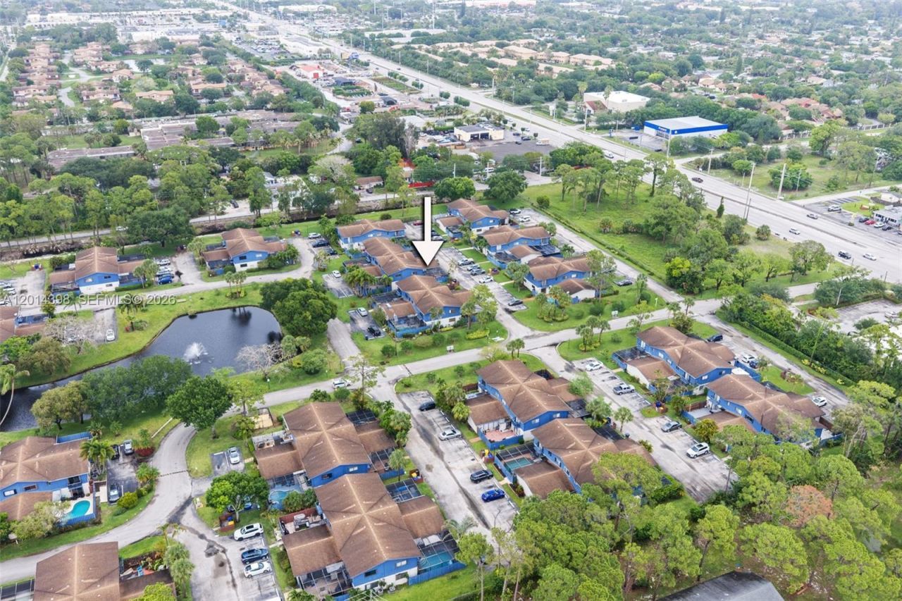 4582 Holly Lake Dr, Lake Worth, FL 33463 Photo