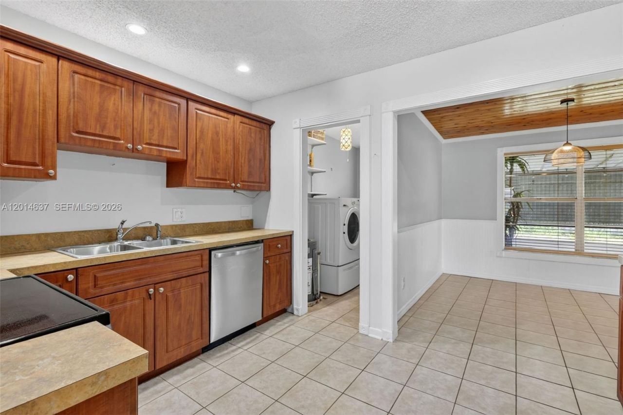 2240 NE Rustic Way, Jensen Beach, FL 34957 Photo