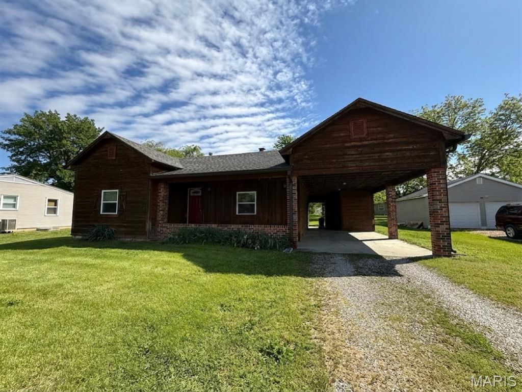 312 S Walker Street, Montgomery City, MO 63361 Main Photo