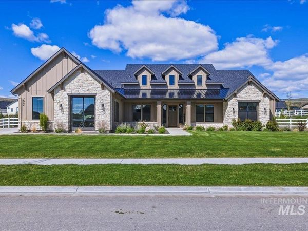 7664 W Diamond Lake Dr., Boise, ID 83714