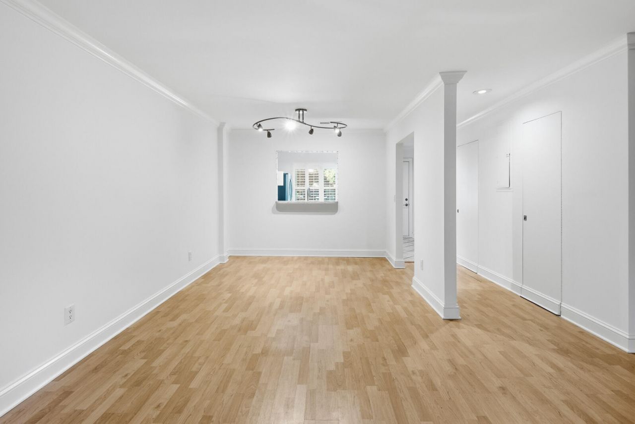 321 Lapwing Lane Photo 17