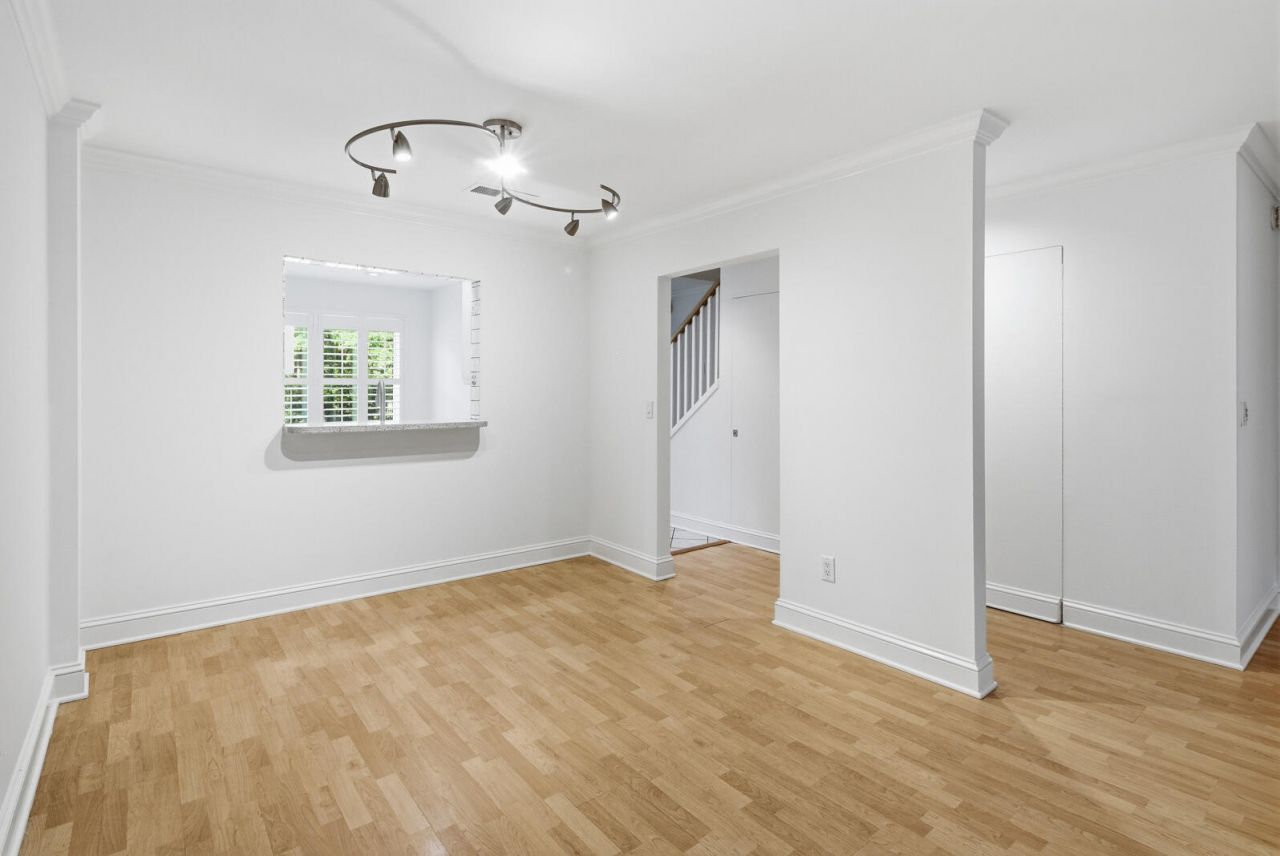 321 Lapwing Lane Photo 18