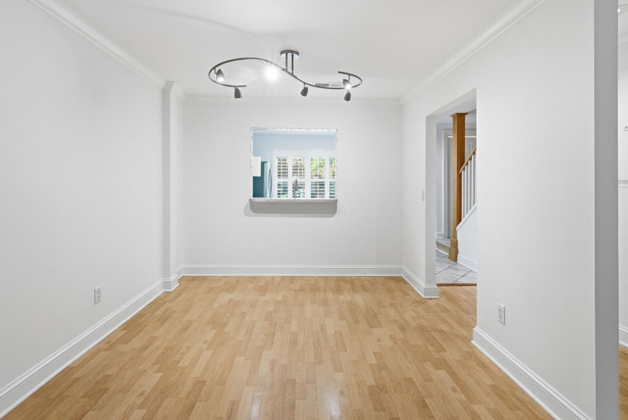 321 Lapwing Lane Photo 20