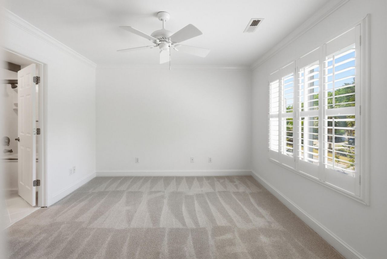 321 Lapwing Lane Photo 29