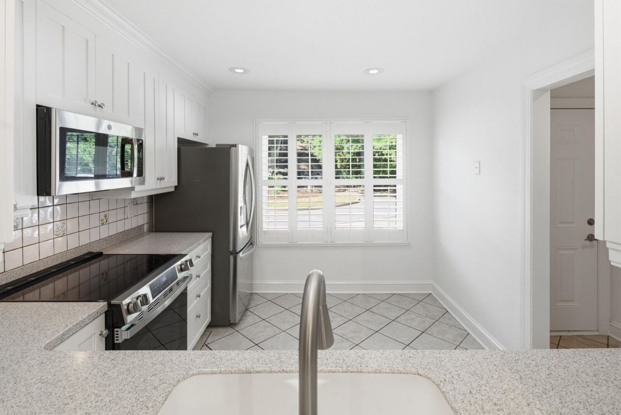 321 Lapwing Lane Photo 6