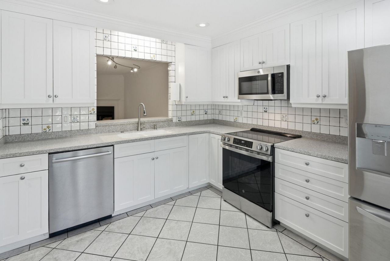 321 Lapwing Lane Photo 8
