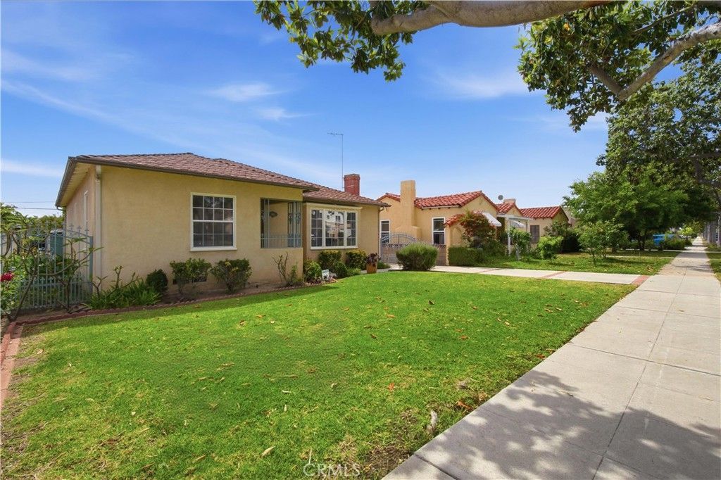 930 S Sierra Vista, Alhambra, CA 91801 Main Photo