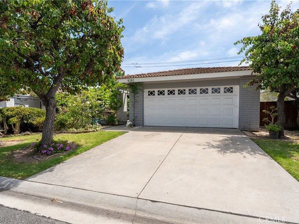 8282 Delfino Circle, Huntington Beach, CA 92646