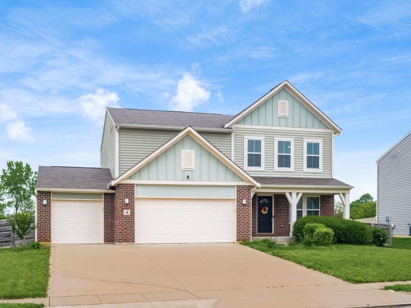 4 May Avenue, Ashville, OH 43103 Photo 1