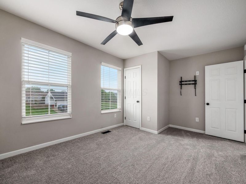 4 May Avenue, Ashville, OH 43103 Photo 22