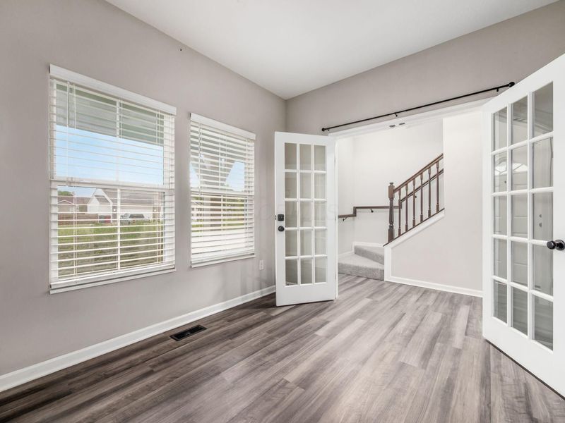 4 May Avenue, Ashville, OH 43103 Photo 7