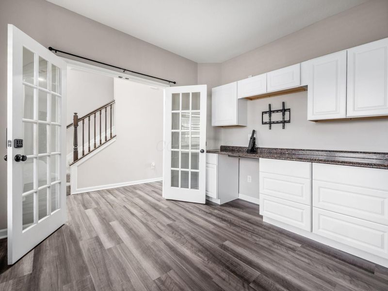 4 May Avenue, Ashville, OH 43103 Photo 8