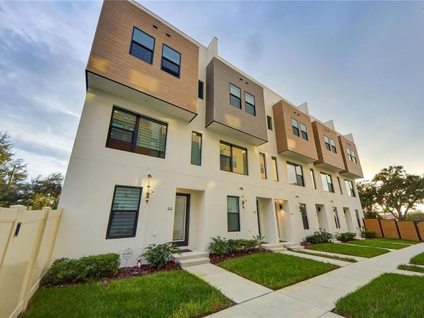 323 15TH STREET N, ST PETERSBURG, FL 33705