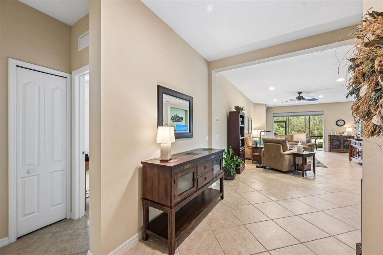 11718 Forest Park Circle, Bradenton, FL 34211 Photo