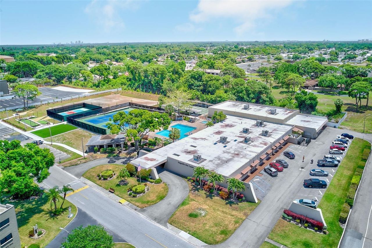 7951 58th Avenue N, Unit 208, Saint Petersburg, FL 33709 Photo