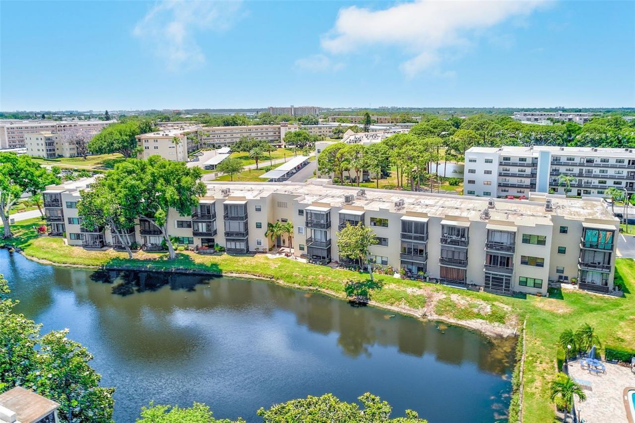 7951 58th Avenue N, Unit 208, Saint Petersburg, FL 33709 Photo
