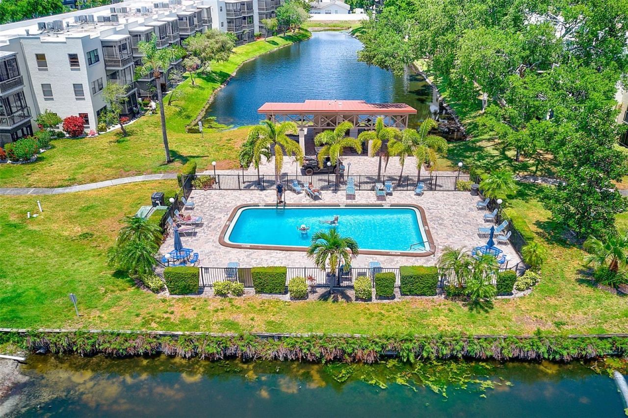7951 58th Avenue N, Unit 208, Saint Petersburg, FL 33709 Photo