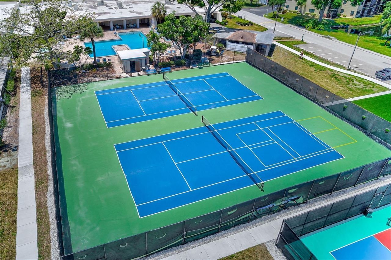 7951 58th Avenue N, Unit 208, Saint Petersburg, FL 33709 Photo