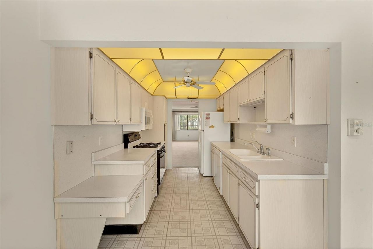 7951 58th Avenue N, Unit 208, Saint Petersburg, FL 33709 Photo
