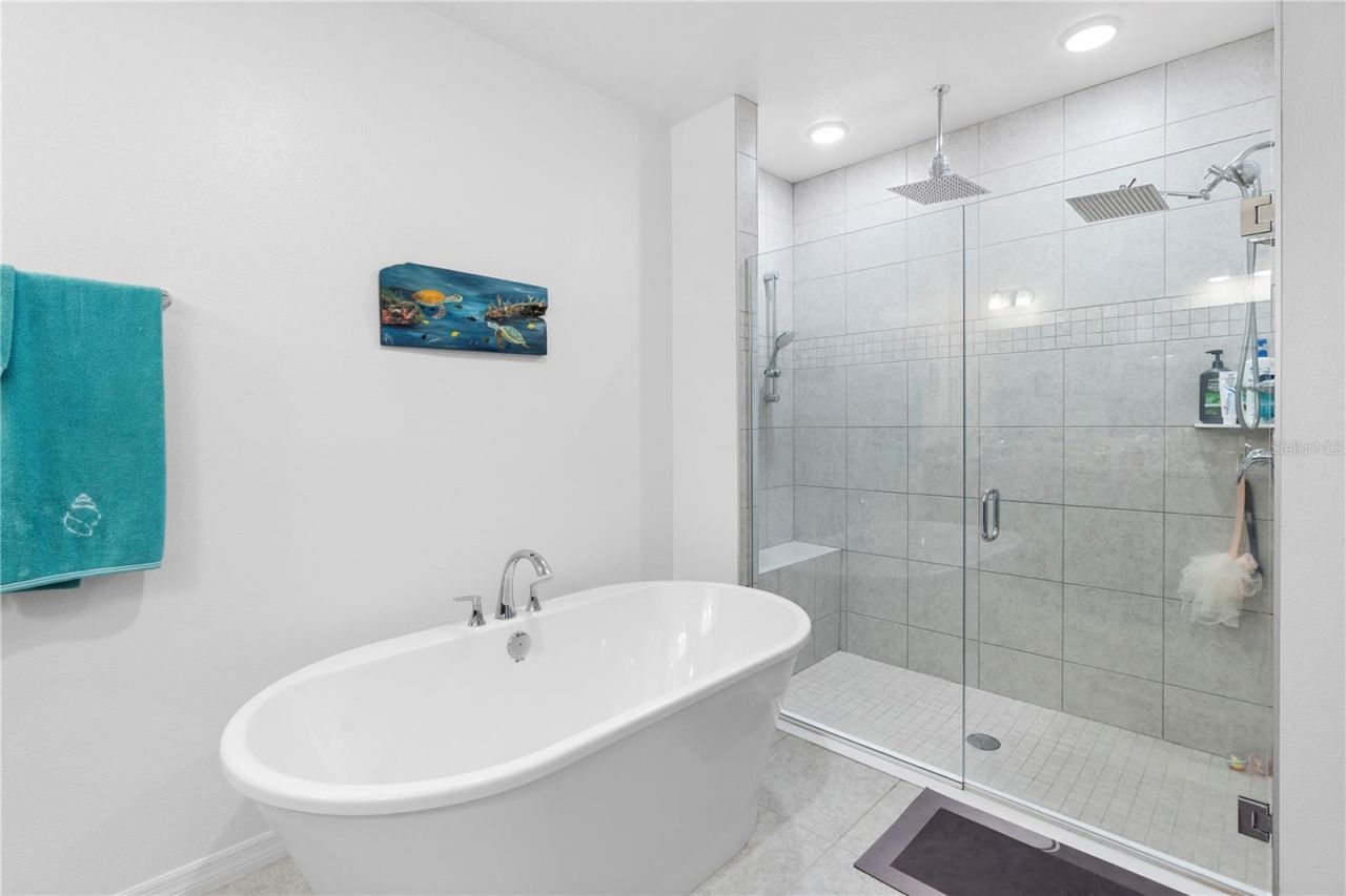 164 E Fiesta Key Loop , Deland, FL 32720 Photo