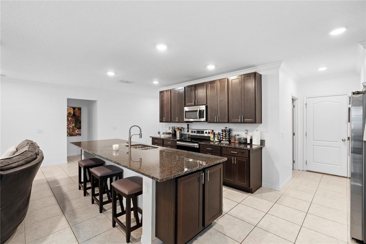 164 E Fiesta Key Loop , Deland, FL 32720 Photo