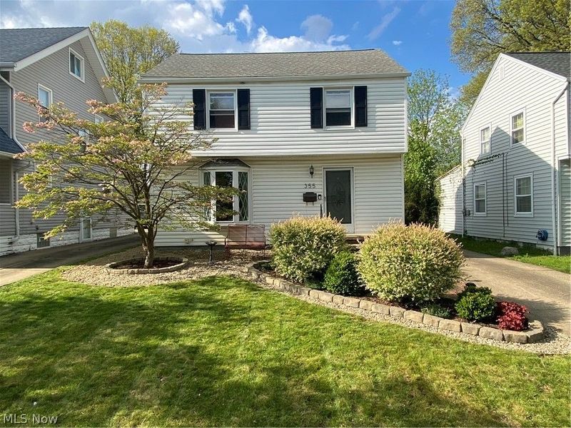 355 E Dresden Avenue, Akron, OH 44301 Photo 1