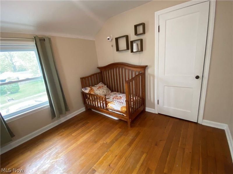 355 E Dresden Avenue, Akron, OH 44301 Photo 17