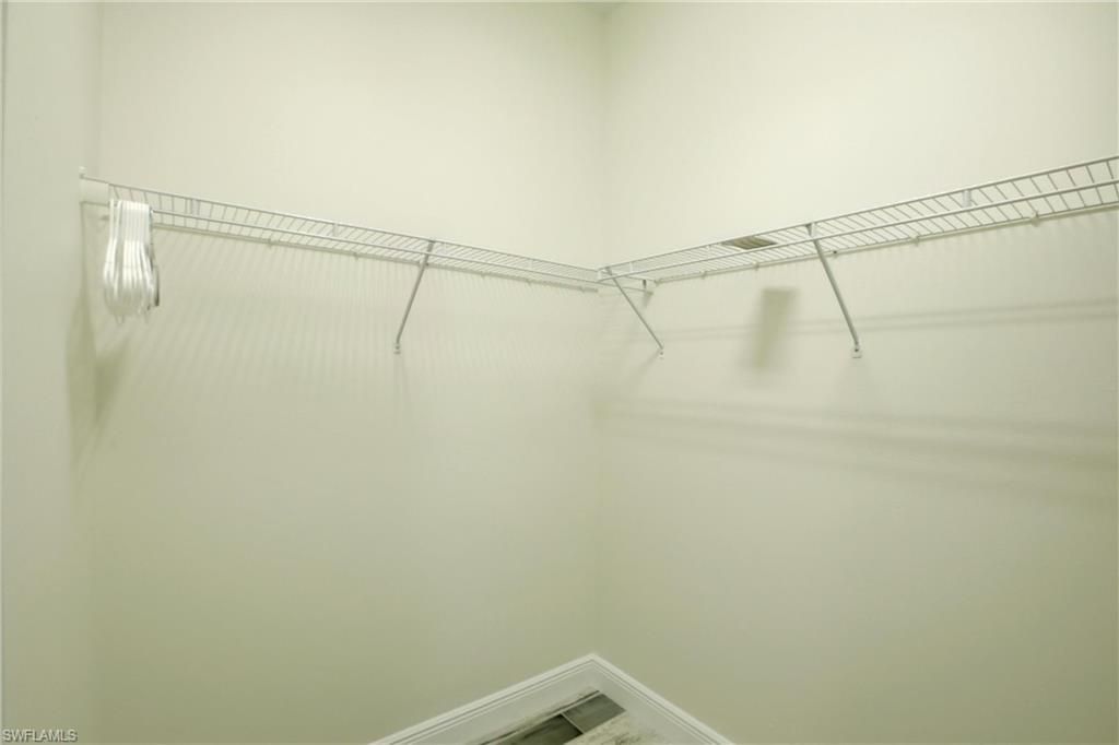 10604 Essex Square Blvd, Fort Myers, FL 33913 Photo