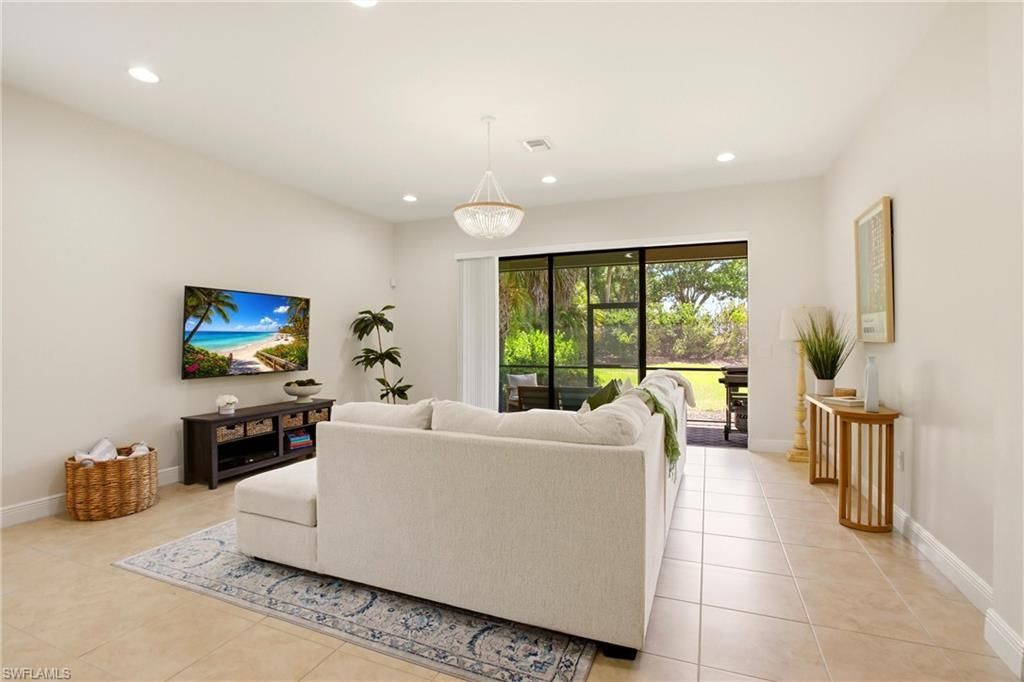 10604 Essex Square Blvd, Fort Myers, FL 33913 Photo