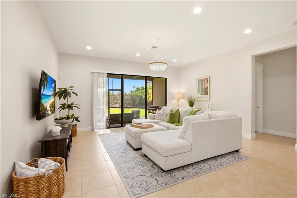 10604 Essex Square Blvd, Fort Myers, FL 33913 Photo