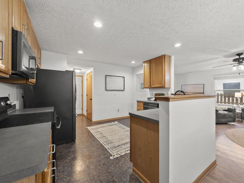3424 Omega Drive, Columbus, OH 43231 Photo 10