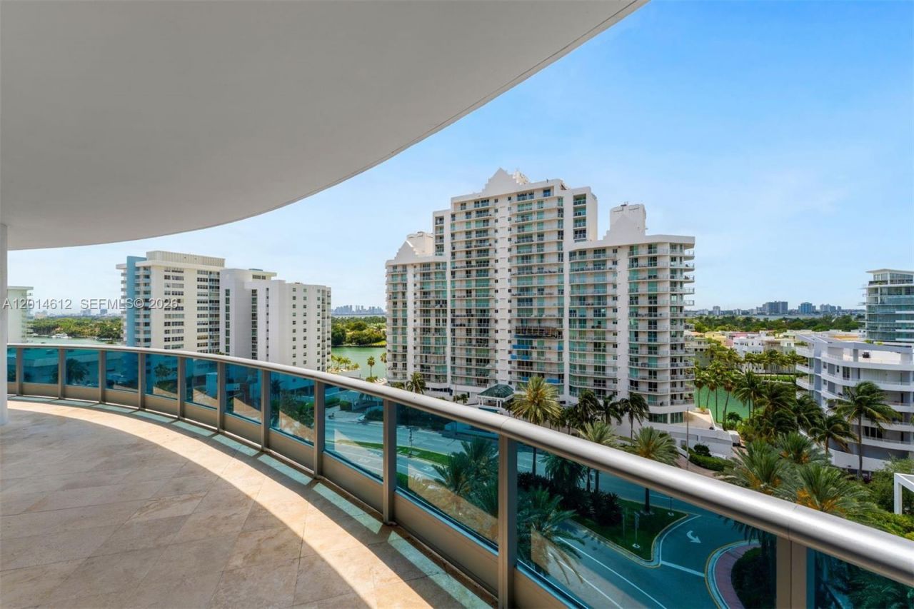 5959 Collins Ave , Unit 1001, Miami Beach, FL 33140 Photo