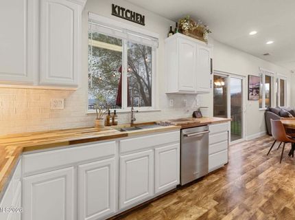 998 S University Park Loop, Reno, NV 89512 Photo