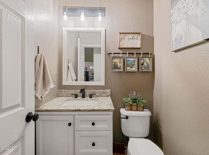 998 S University Park Loop, Reno, NV 89512 Photo