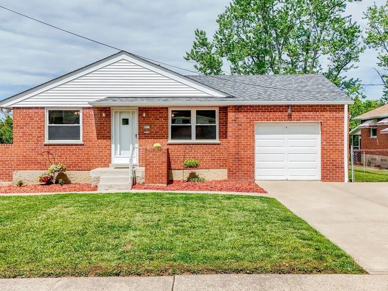 8613 Brent Drive, Springfield Twp., OH 45231 Photo 1