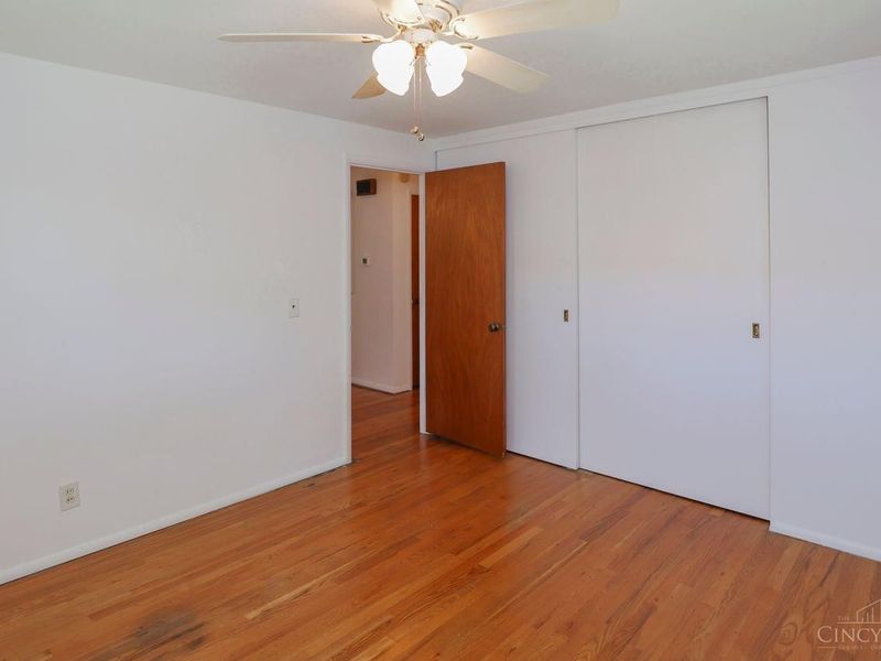 8613 Brent Drive, Springfield Twp., OH 45231 Photo 17