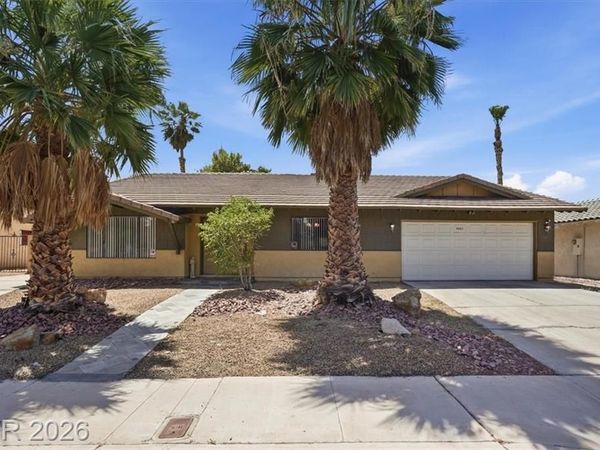 3221 E Rochelle Avenue, Las Vegas, NV 89121