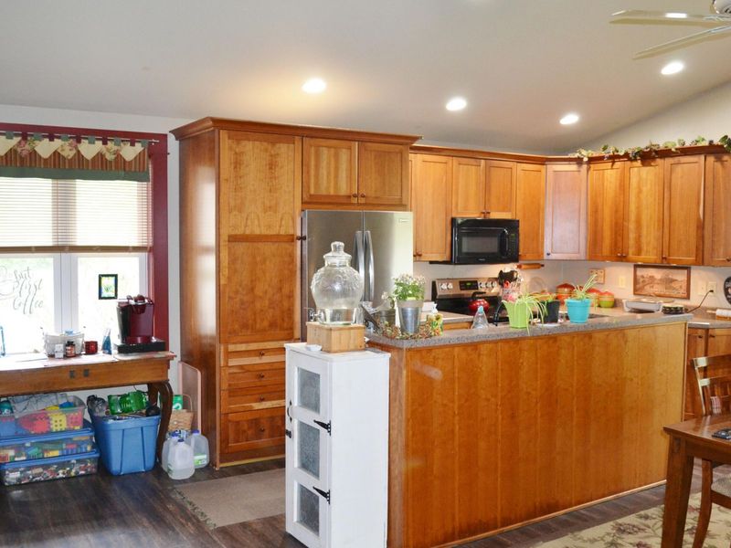 3261 S River Road, South Charleston, OH 45368 Photo 14