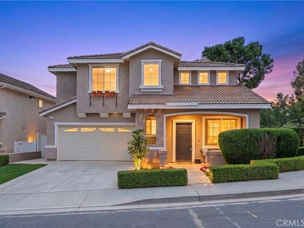 45 Parterre, Lake Forest, CA 92610