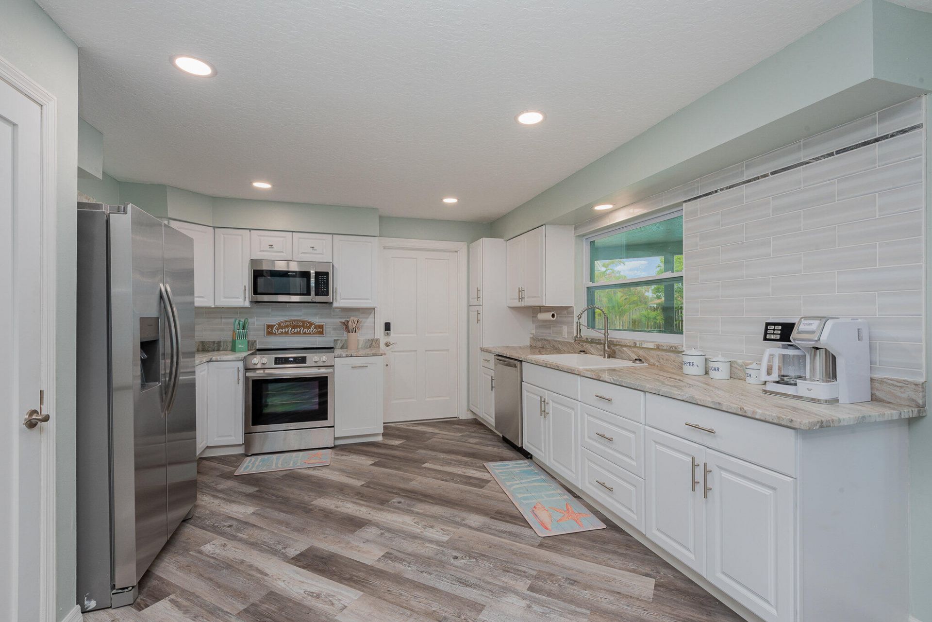 232 Circle Drive, Cape Canaveral, FL 32920 Photo
