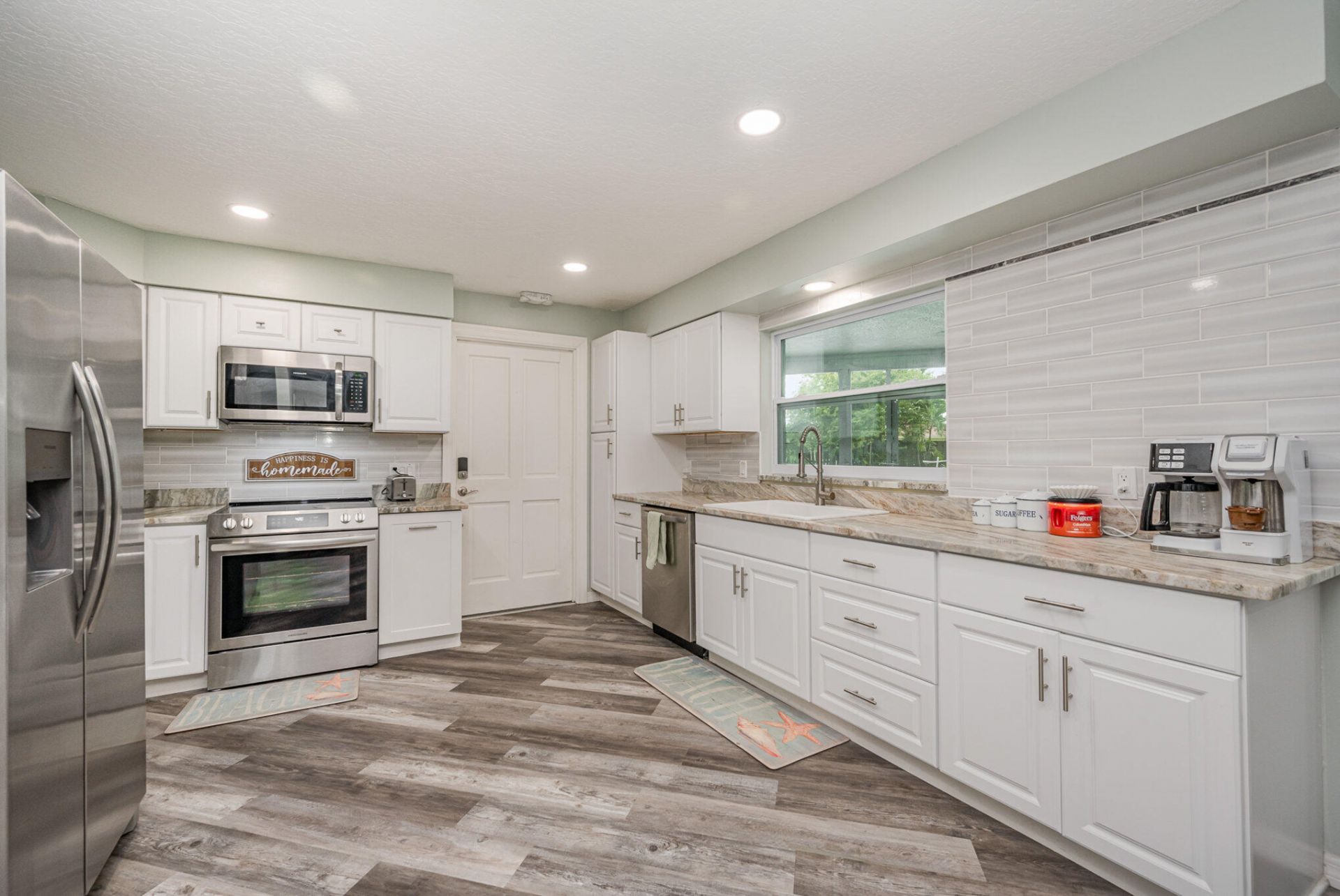 232 Circle Drive, Cape Canaveral, FL 32920 Photo