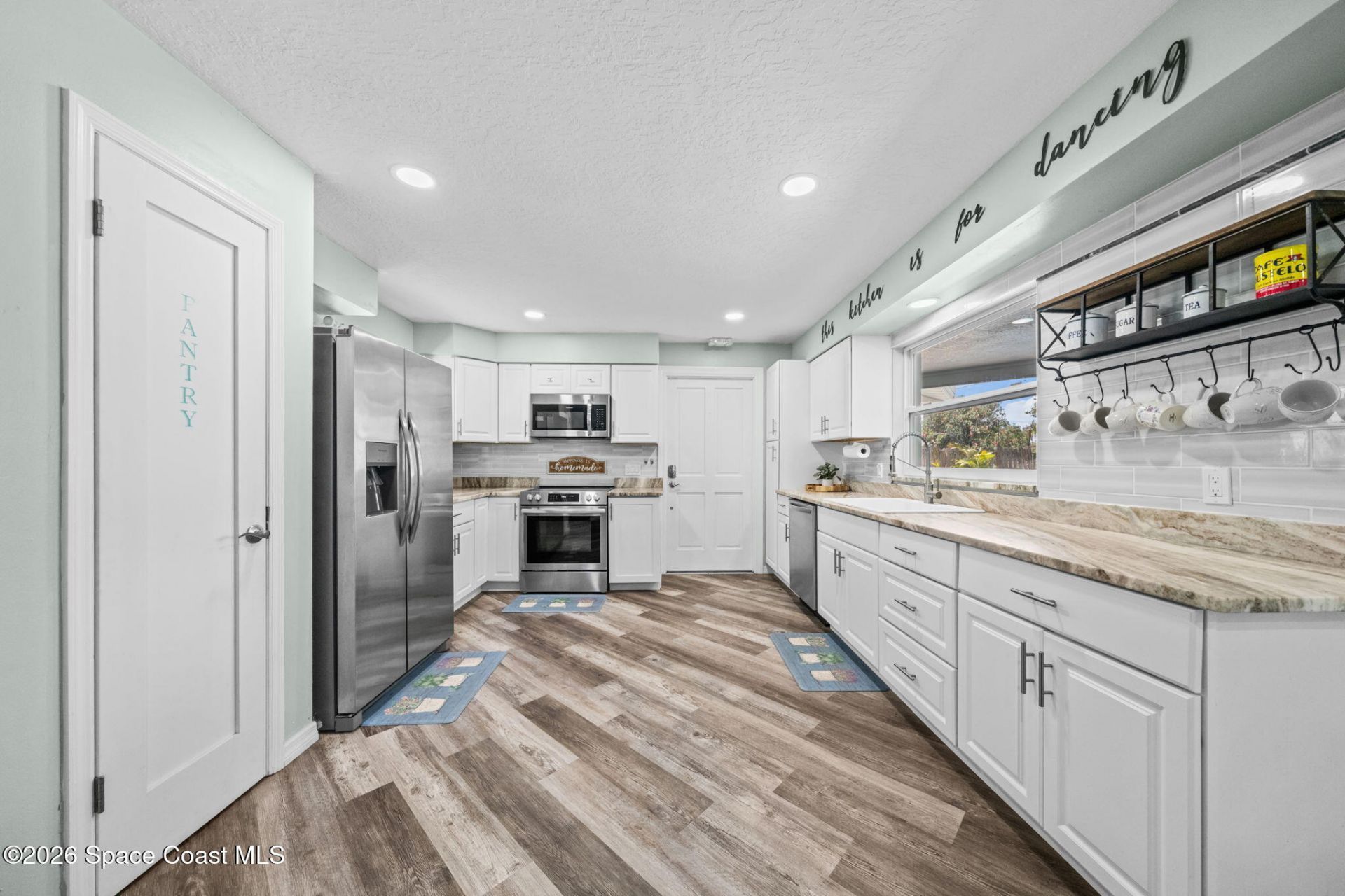 232 Circle Drive, Cape Canaveral, FL 32920 Photo